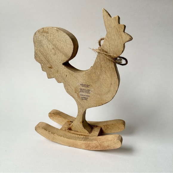 Wooden Chicken Decoration - Picture 2 of 6